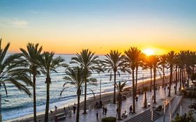 Urban Place In Marbella Close To Beach With Pool And Garage
